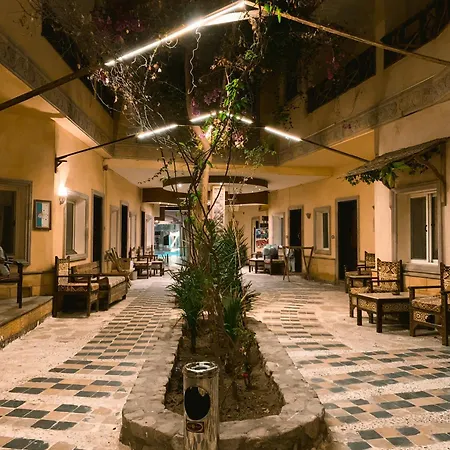 Tarakhan Hotel